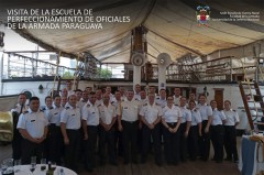 Visita de alumnos de la Escuela de Perfeccionamiento de Oficiales de la Armada de la República del  Paraguay